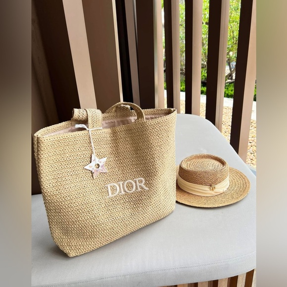 Dior Beige Woven Tote Bag - Picture 1 of 9
